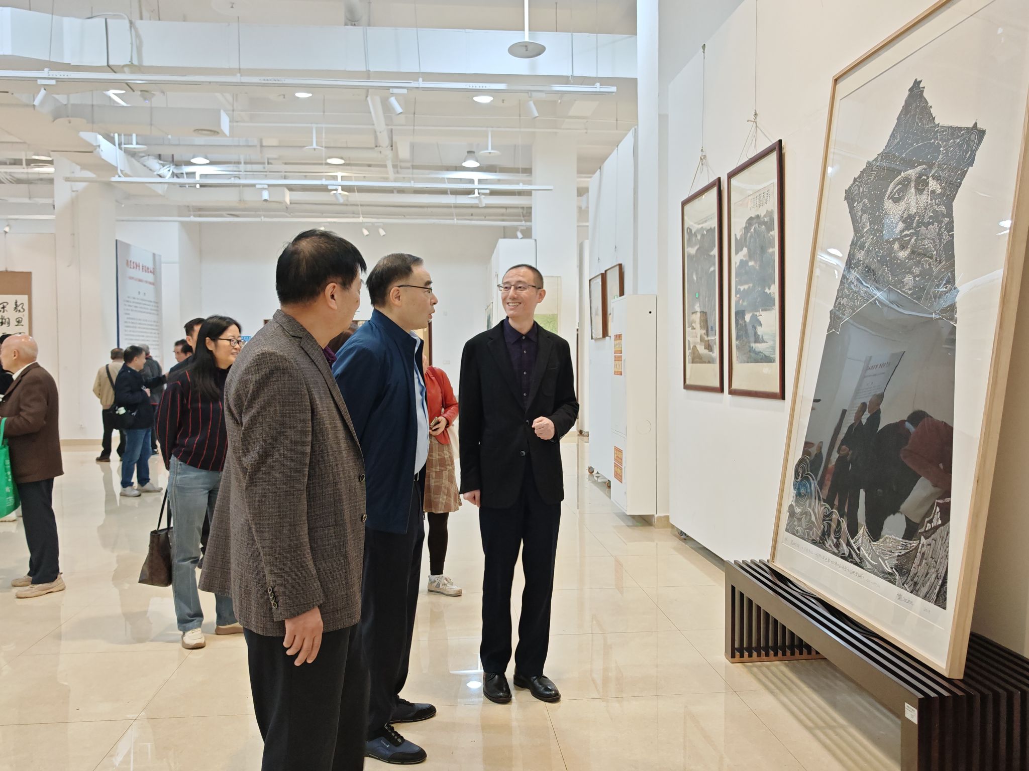 原图大小:3.02MB文件名称:庆祝中华人民共和国成立75周年老年书画摄影展黄杰 beat365中国唯一官网书画研究会提供.jpg